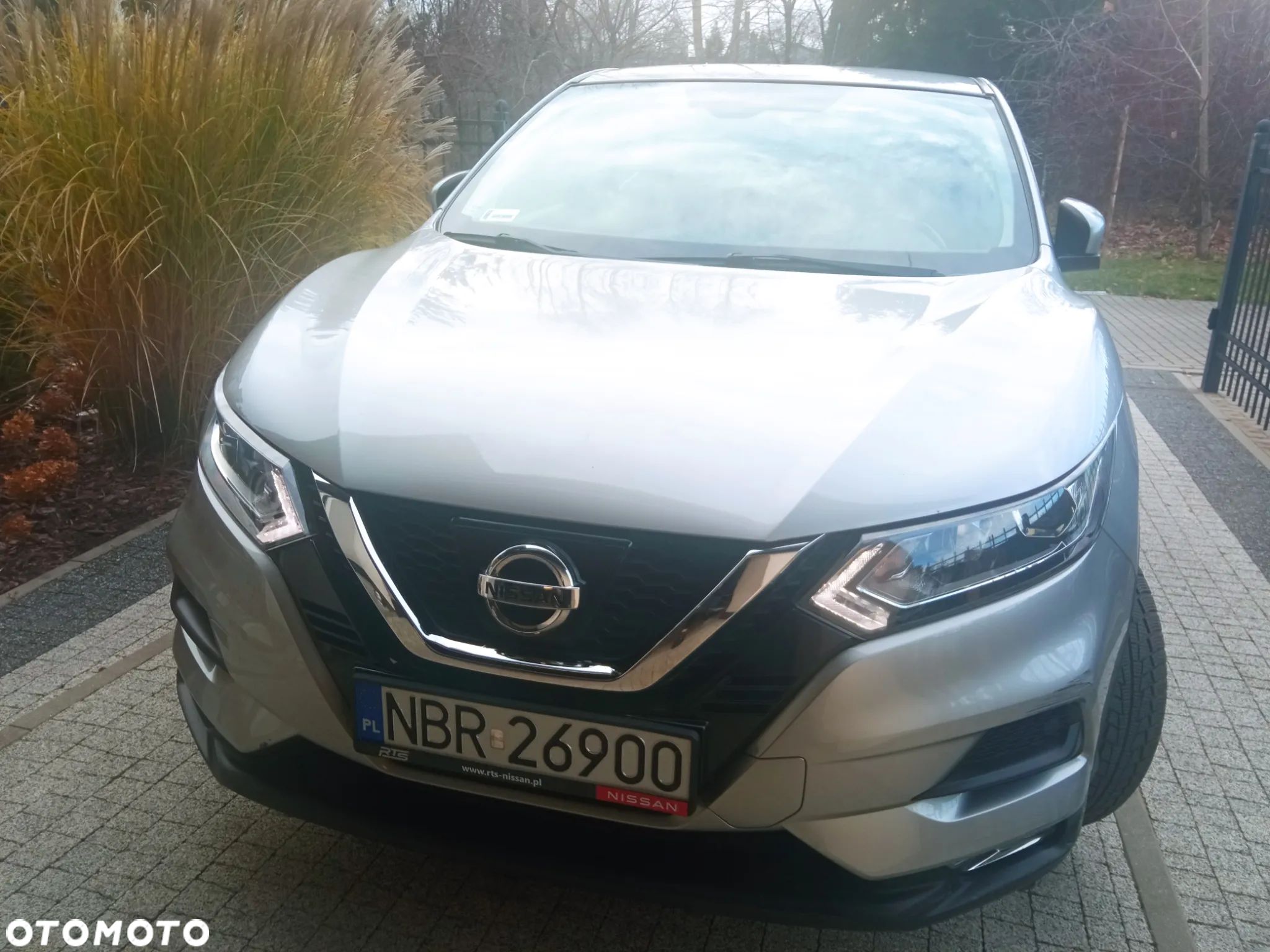 Nissan Qashqai 1.2 DIG-T N-Connecta EU6 - 1