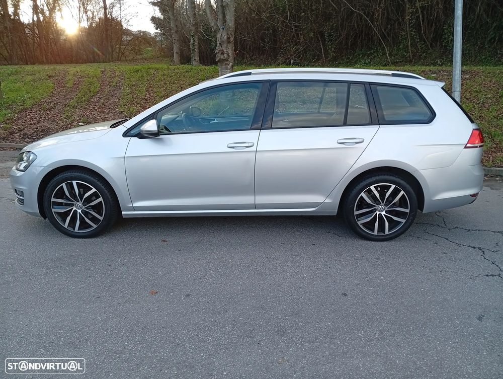 VW Golf Variant 1.6 TDi GPS Edition - 3