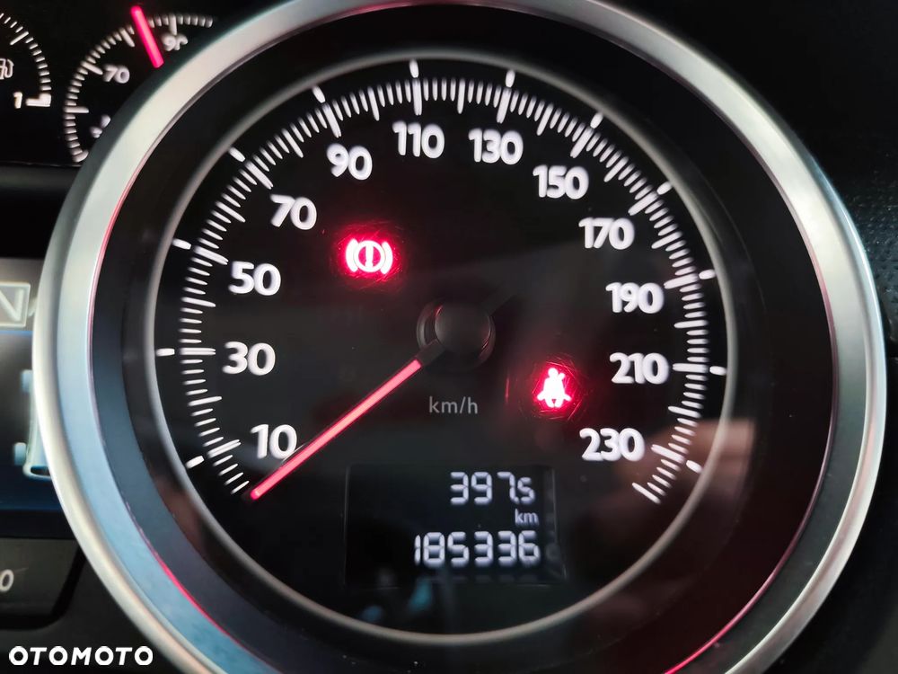Peugeot 508 RXH Hybrid4 - 17