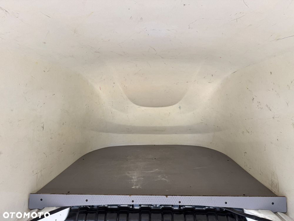 Nissan NV200 - 16