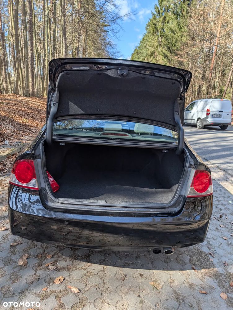 Honda Civic 1.8 Comfort - 15