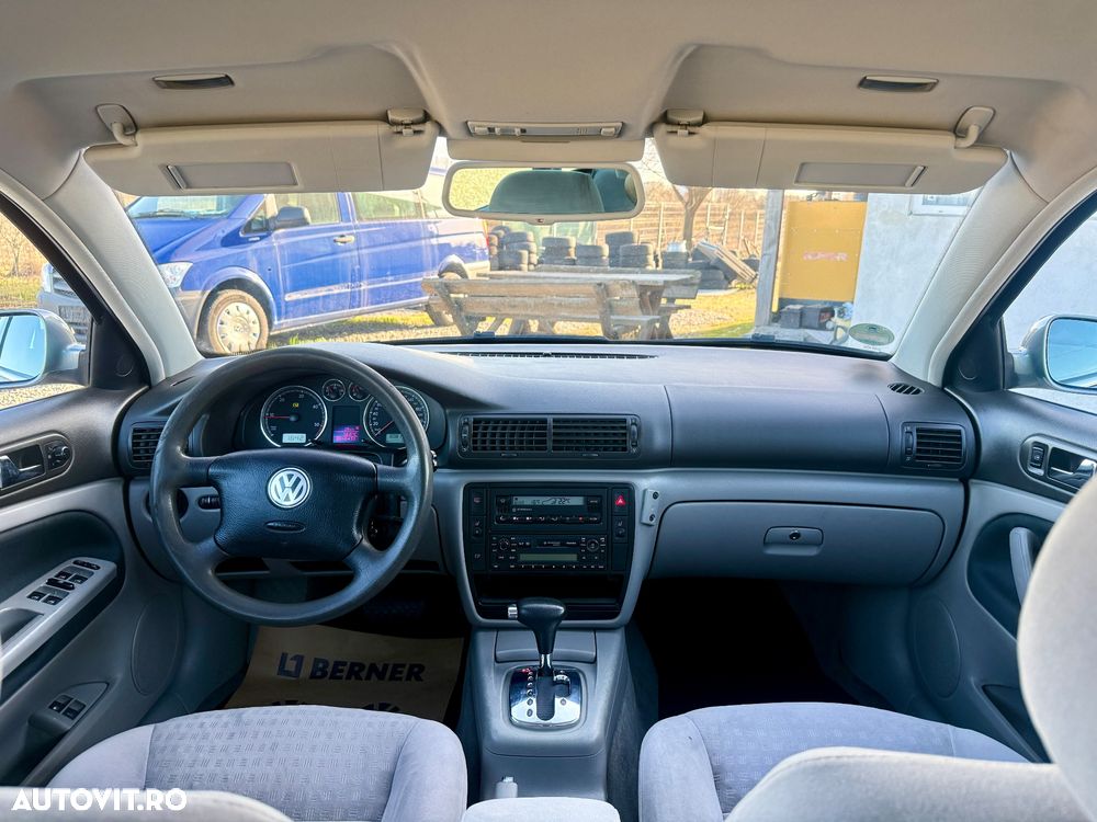 Volkswagen Passat - 7