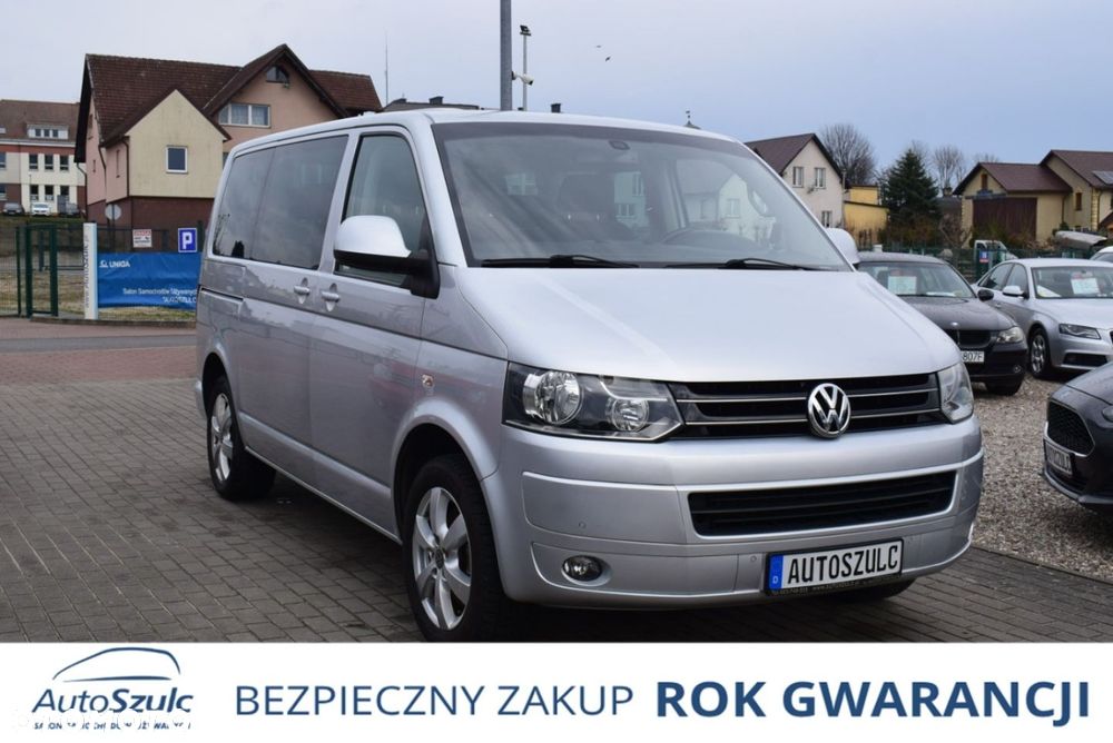 Volkswagen Caravelle - 1