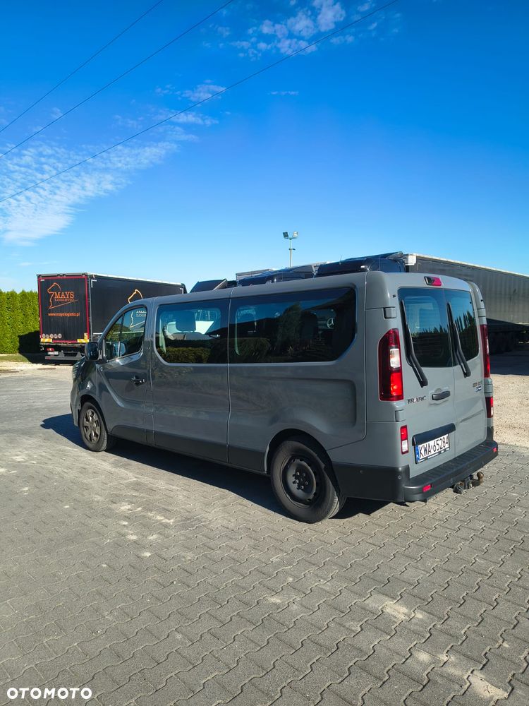 Renault Trafic 2022 photo 4