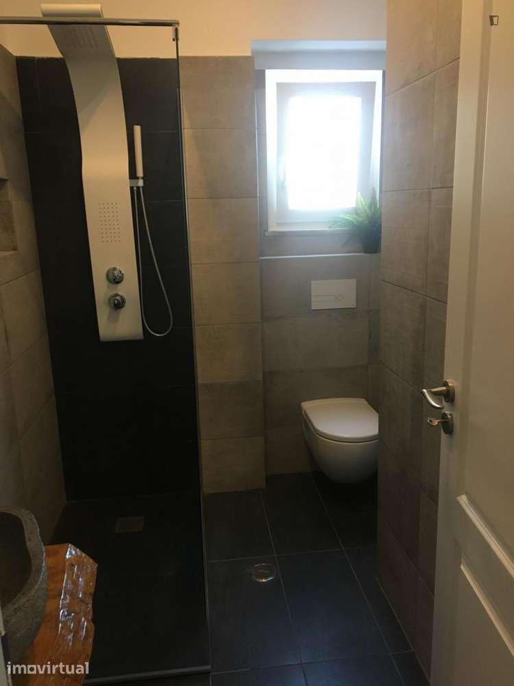 Quarto - localizado em Pontinha Lisbon - Grande imagem: 4/24