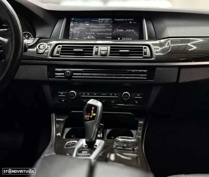 BMW 520 d Aut. Luxury Line - 8