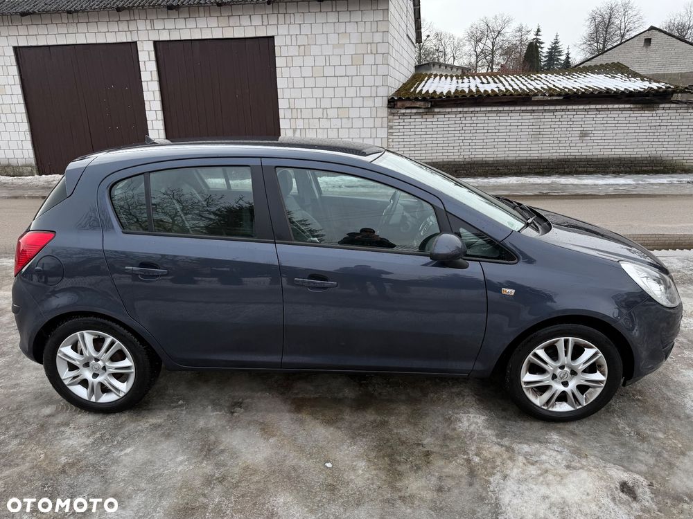 Opel Corsa 1.4 16V Enjoy - 5