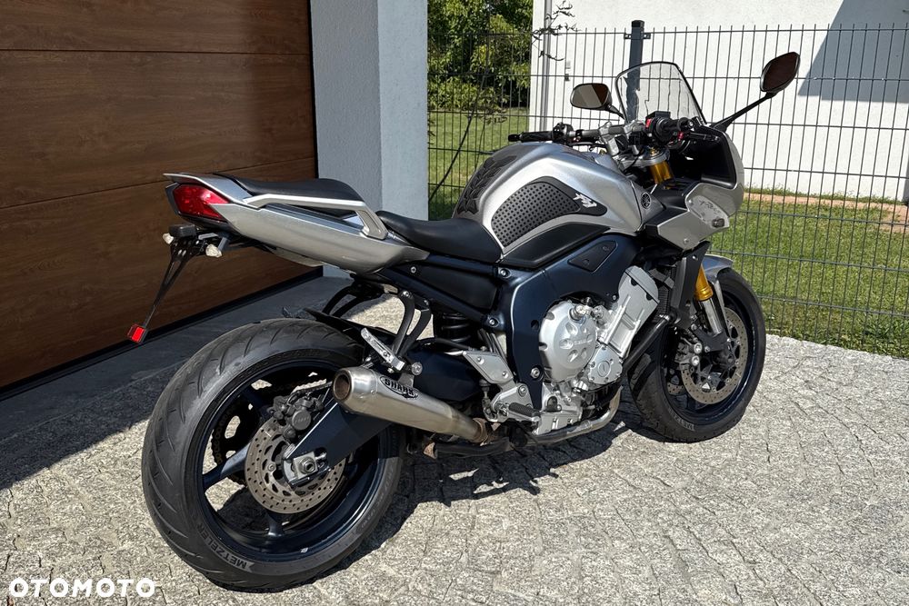 Yamaha FZ - 3