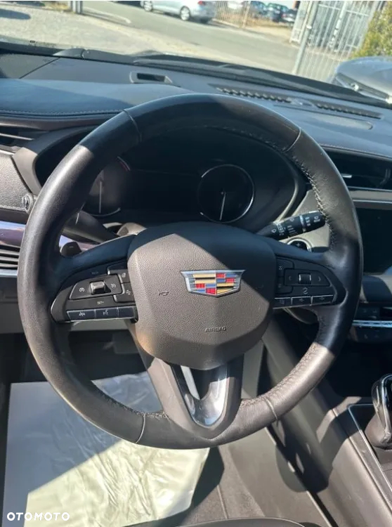 Cadillac XT4 350T AWD Sport - 10