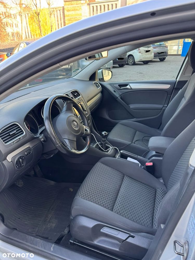 Volkswagen Golf 1.2 TSI Trendline - 12