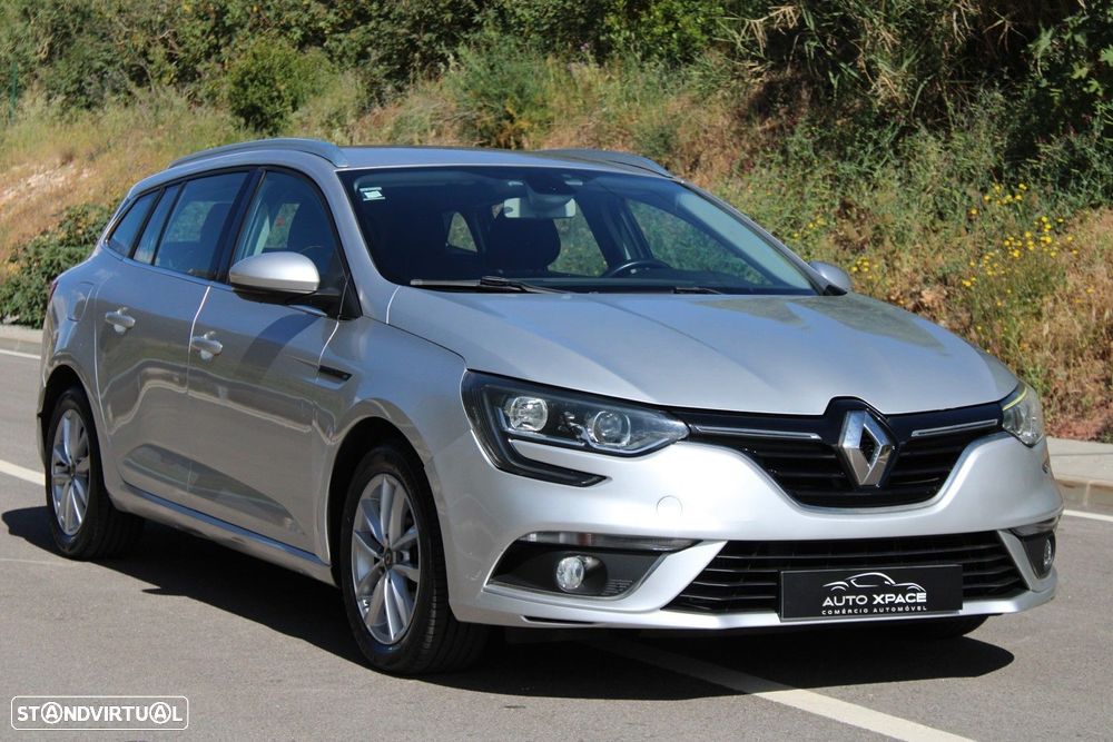 Renault Mégane Sport Tourer 1.5 dCi Limited EDC - 8
