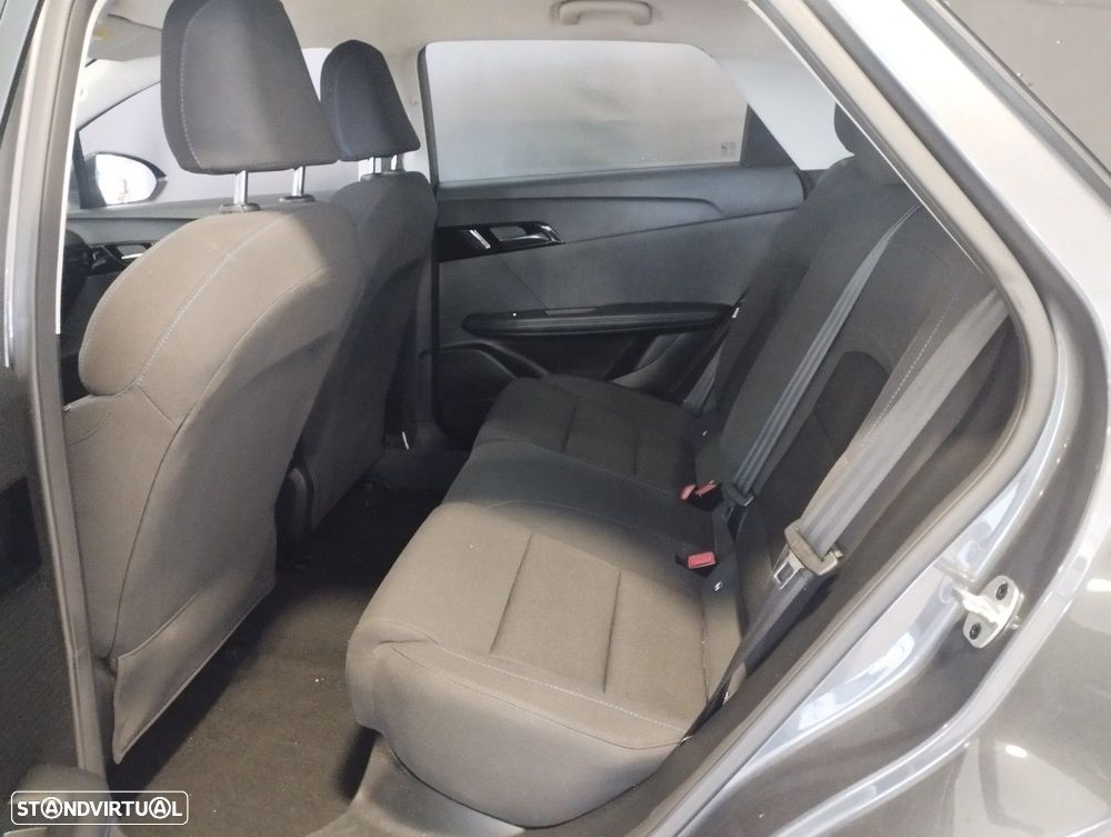 MG MG4 64 kWh Comfort - 6