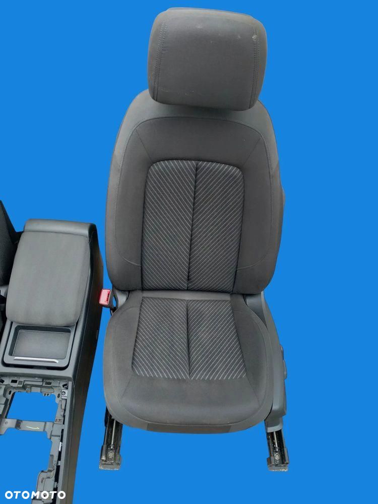 AUDI Q5 80A LIFT FOTEL FOTELE KANAPA BOCZKI TAPICERKA ISOFIX PODUSZKA - 5