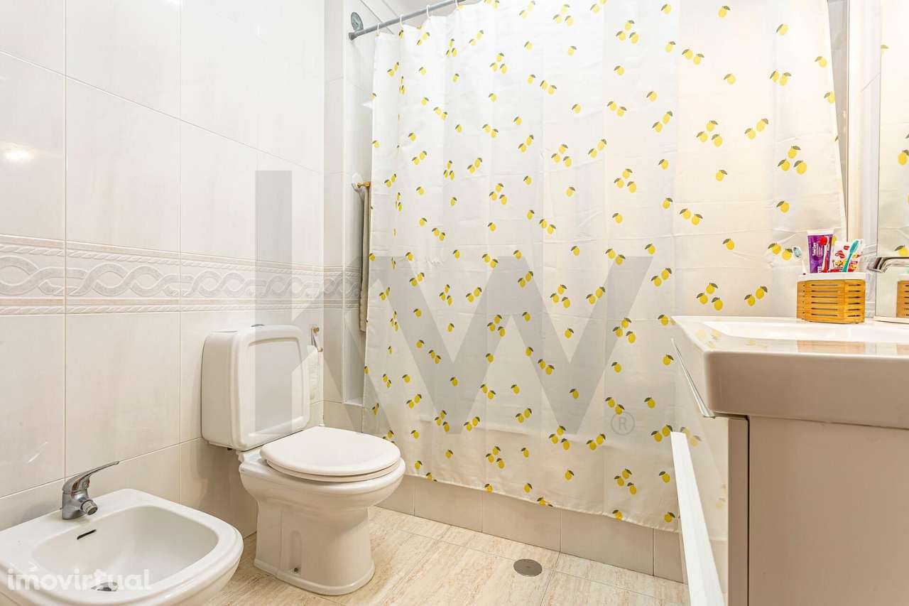 T2 com Sótão Aproveitado | R/C | Excelente Estado | Azeitão - Grande imagem: 5/27