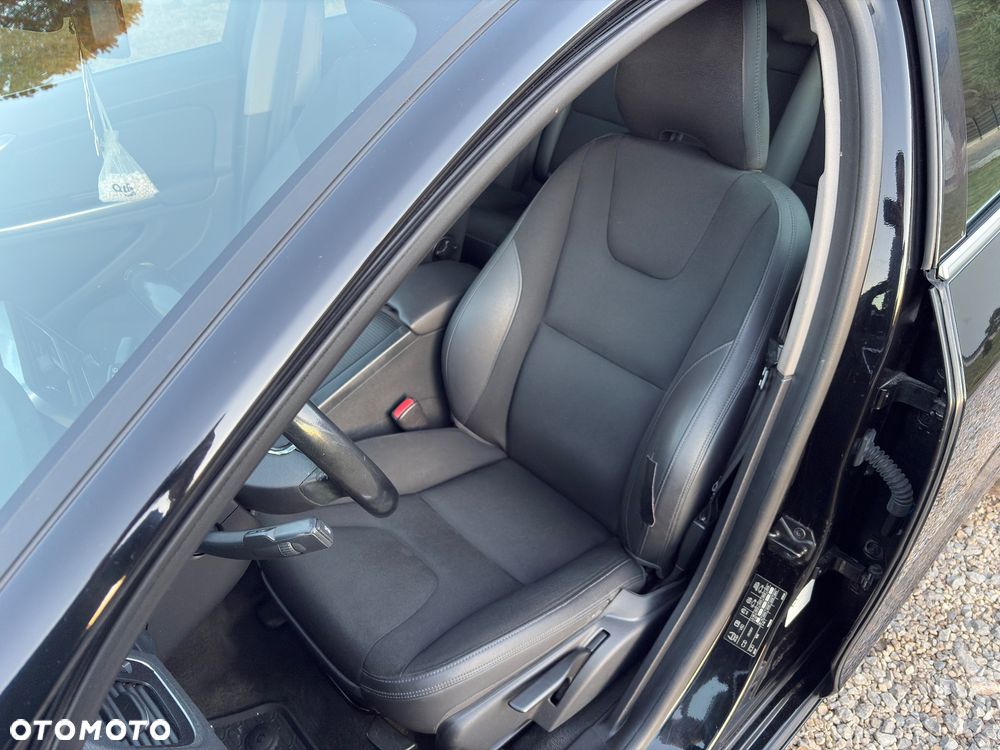 Volvo V60 - 16