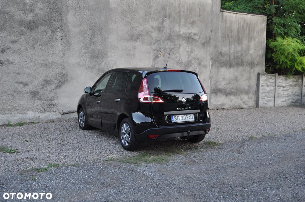 Renault Scenic 1.6 16V 110 Dynamique - 4