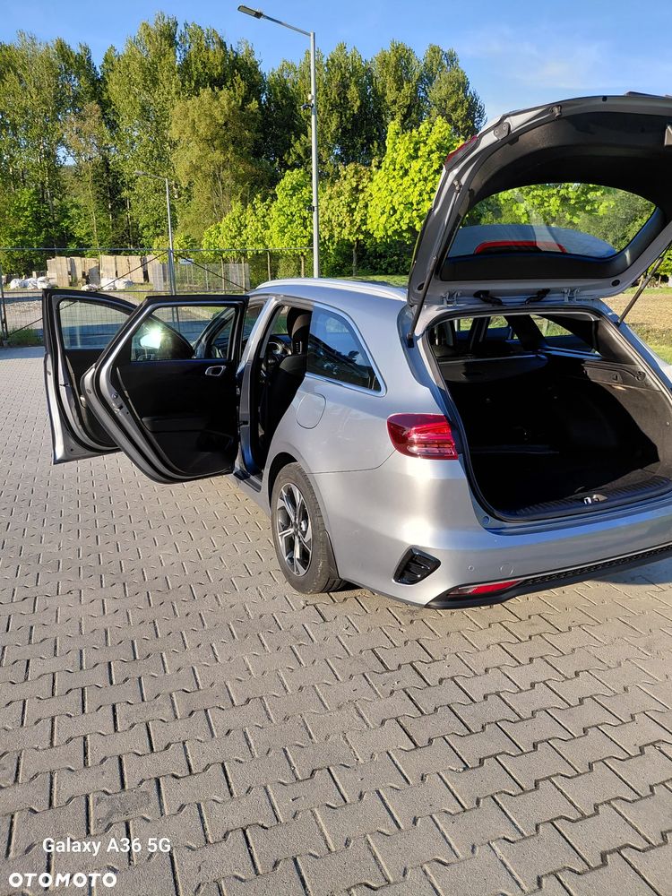Kia Ceed 1.6 CRDi mHEV M - 26