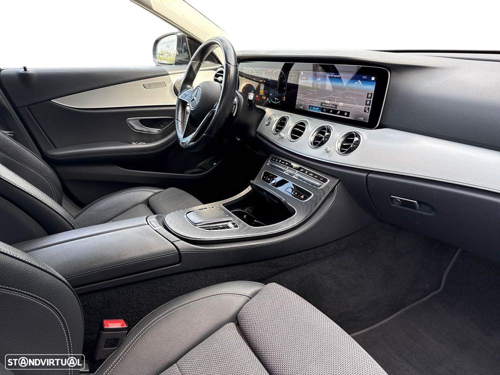Mercedes-Benz E 300 - 15