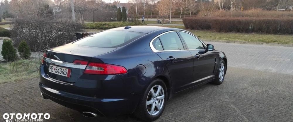 Jaguar XF 2.7 V6 Premium Luxury - 23