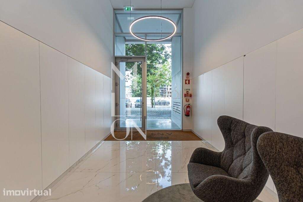 Exclusiva Penthouse T4 Nova para venda na nova Alameda das Antas. - Grande imagem: 3/60