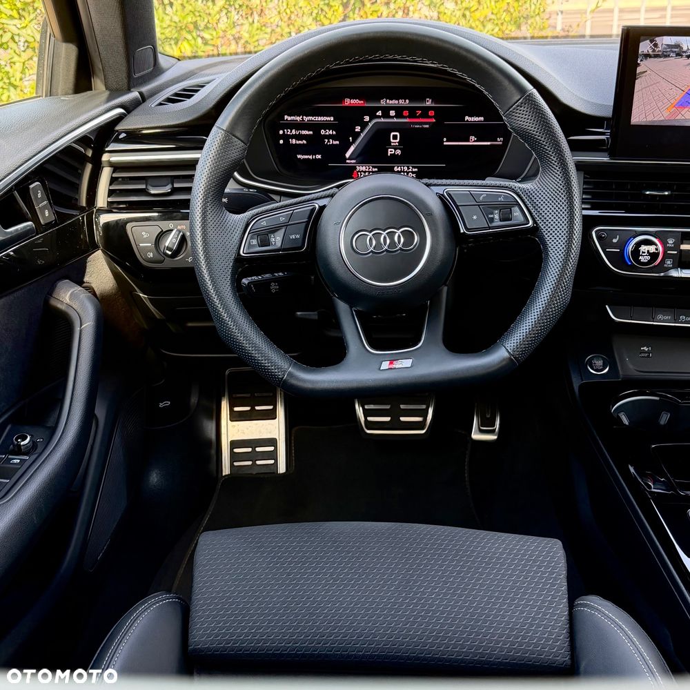 Audi A4 Limousine - 18