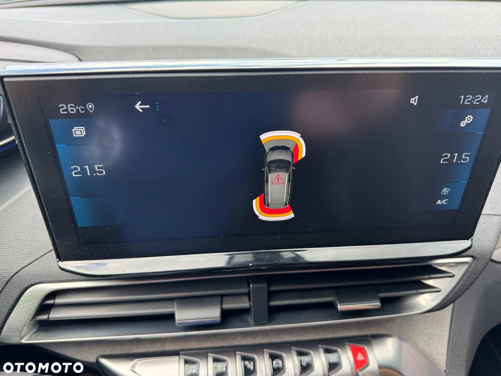 Peugeot 5008 BlueHDI 180 EAT8 GT - 10