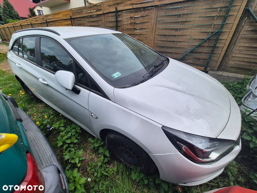 Opel Astra - 3