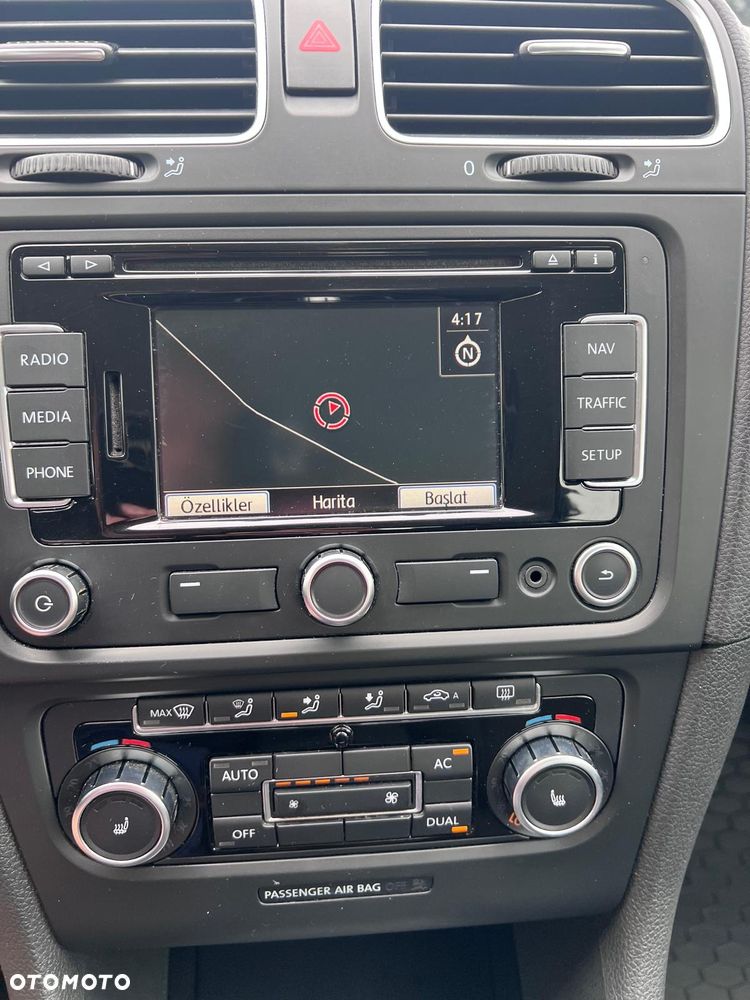 Volkswagen Golf - 23