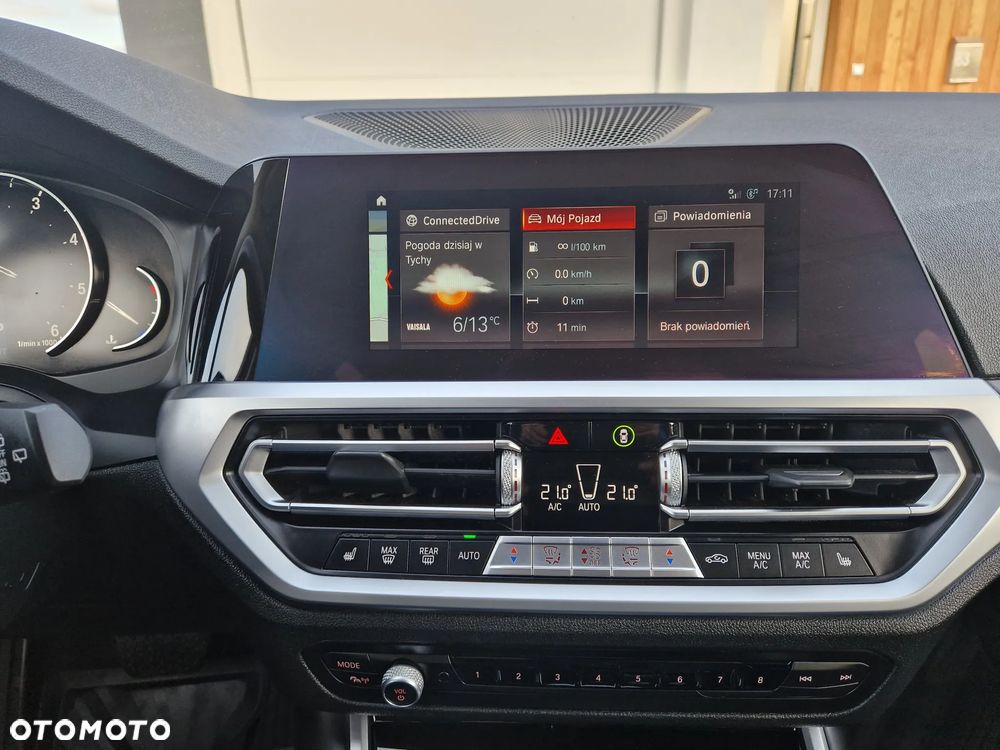 BMW Seria 3 318d Sport Line - 21