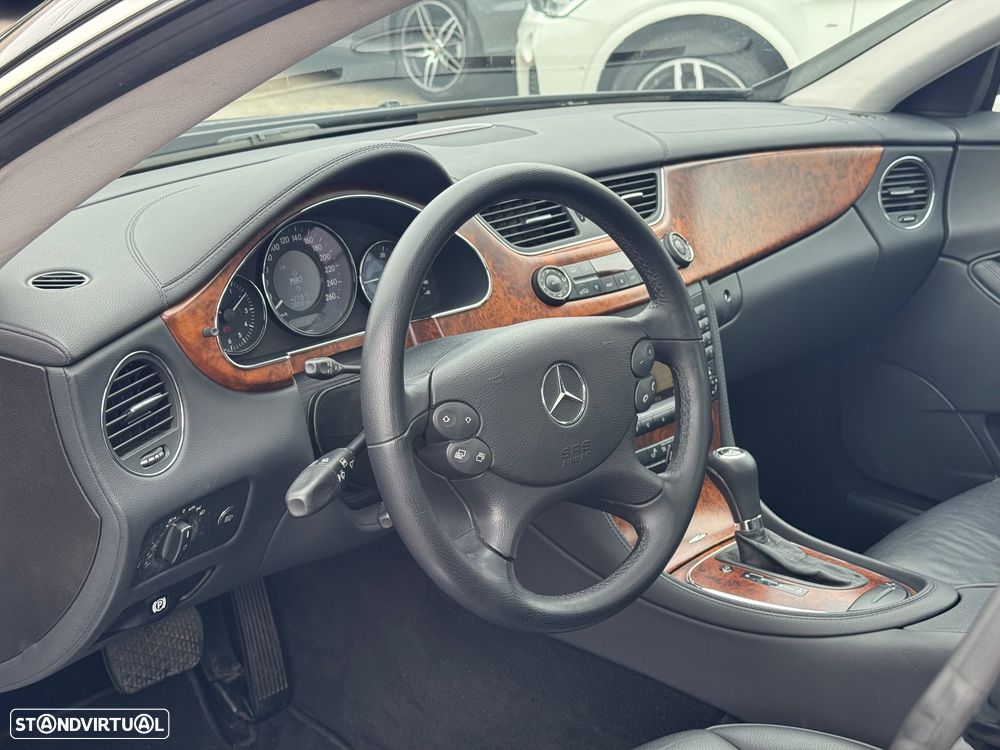 Mercedes-Benz CLS 320 CDI - 10