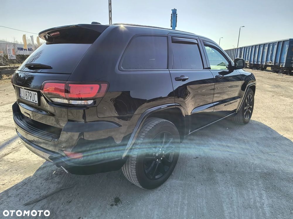 Jeep Grand Cherokee - 5