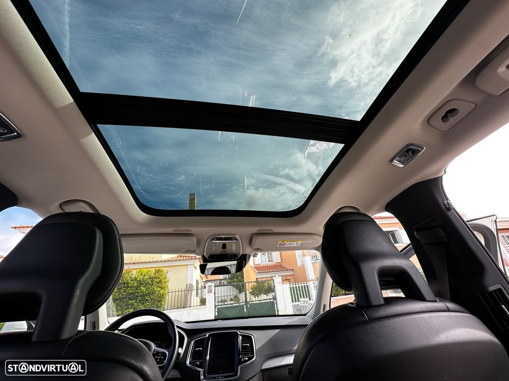 Volvo XC 90 - 21