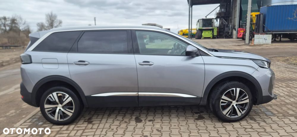 Peugeot 5008 - 9
