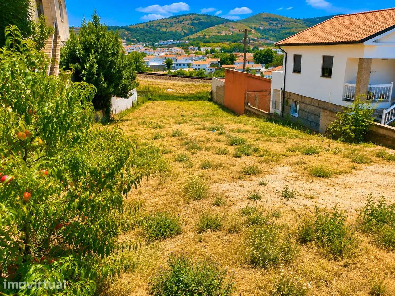 Terreno para Construção em Moreira de Cónegos | Guimarães - Grande imagem: 2/16