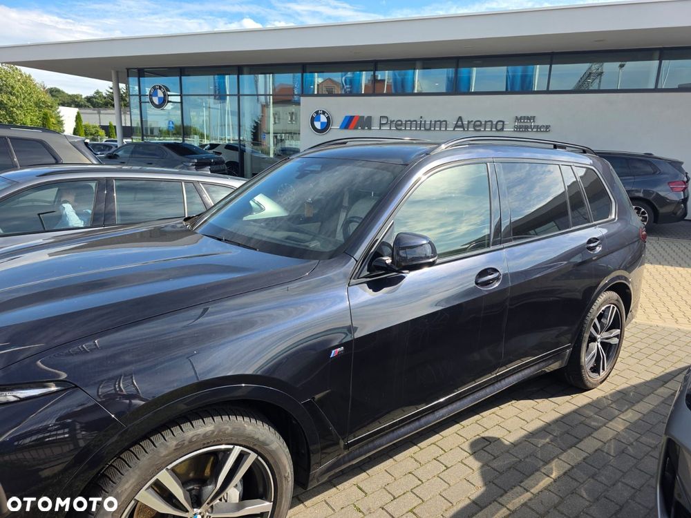 BMW X7 2023 photo 4