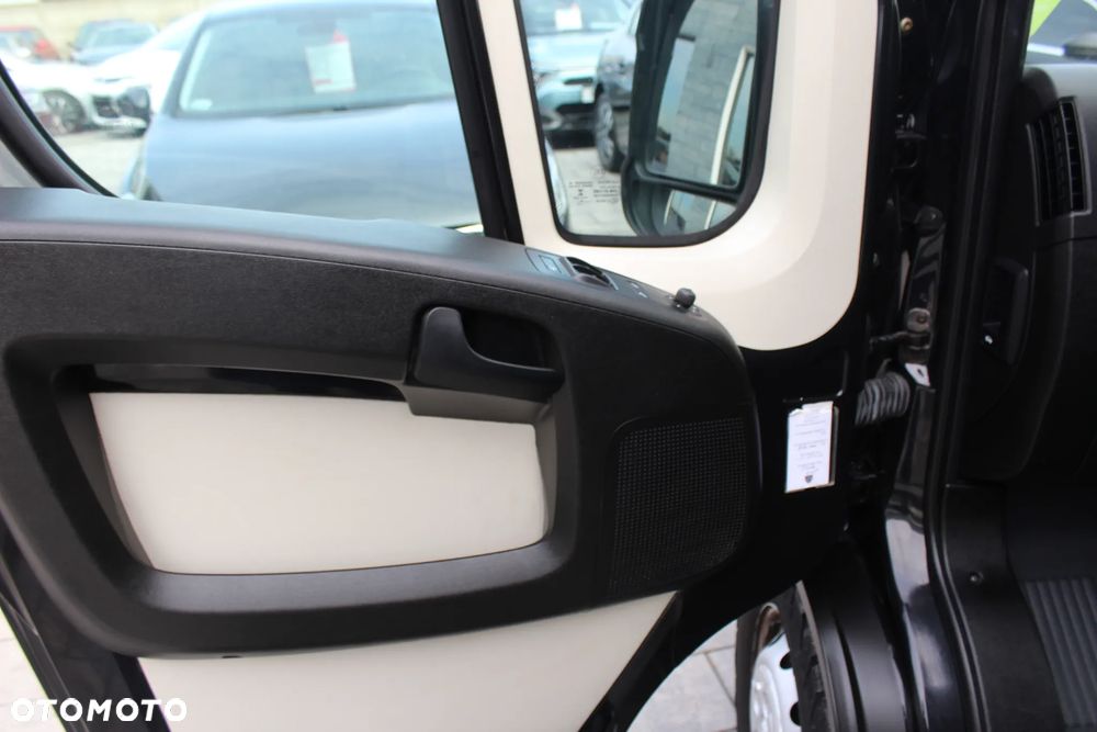 Peugeot Boxer - 24