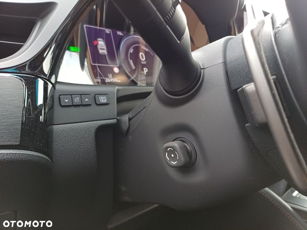 Lexus ES 300h Business Edition - 17