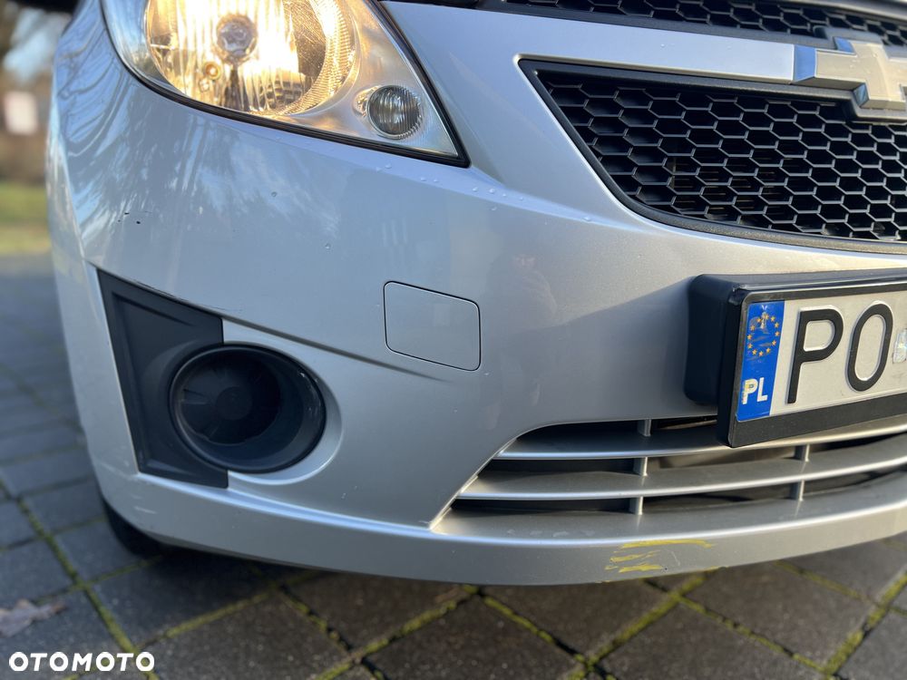 Chevrolet Spark 1.0 LS - 24