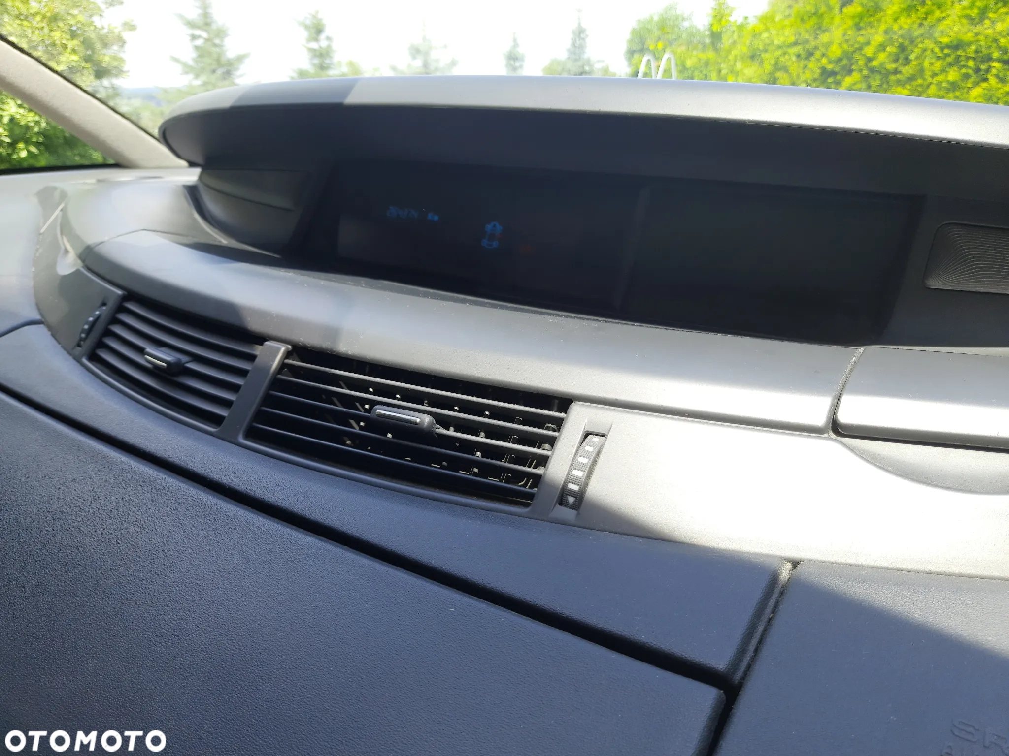 Renault Espace 2.0 dCi Expression - 11