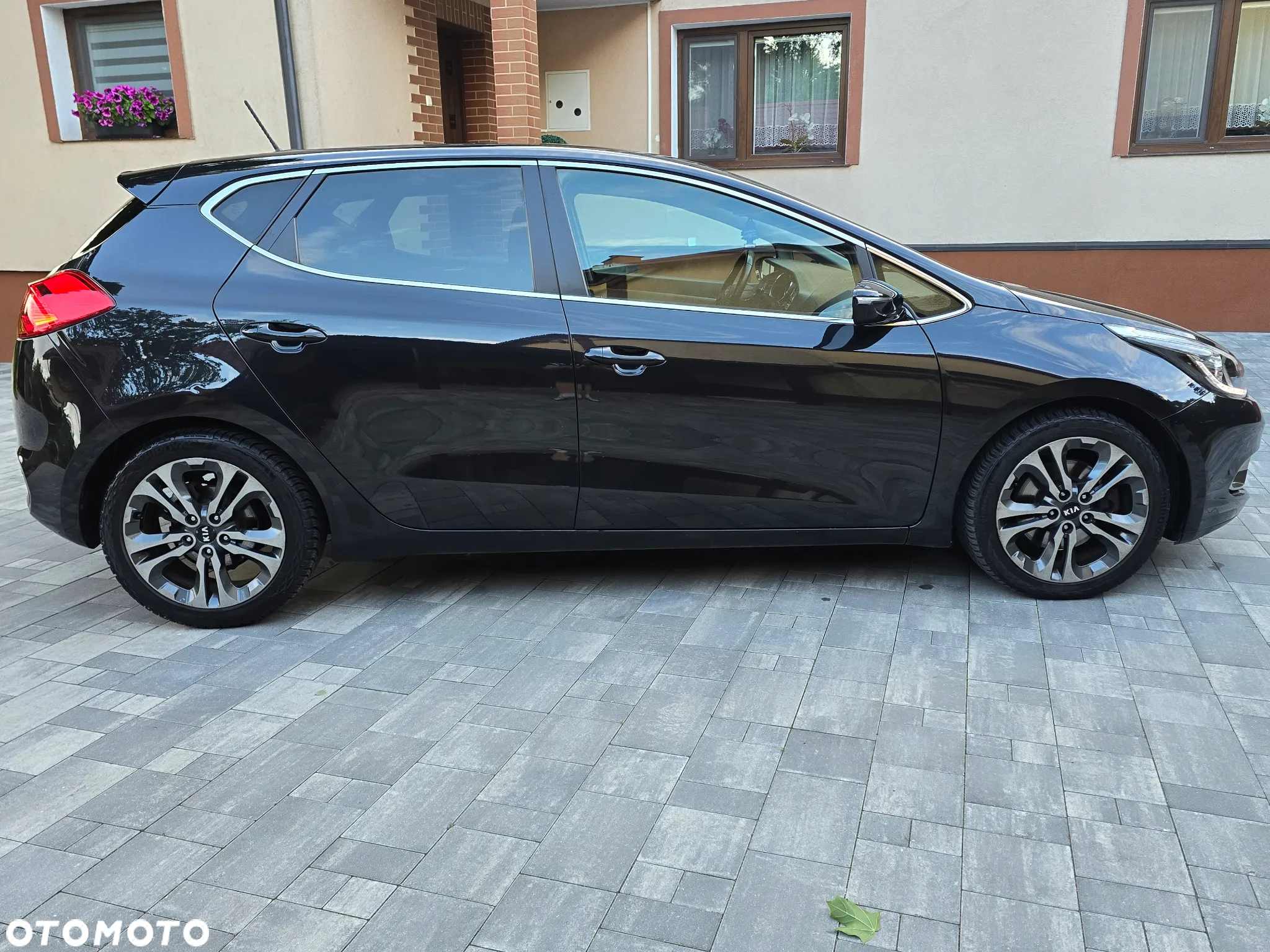 Kia Ceed 1.6 CRDi 128 Platinum Edition - 11