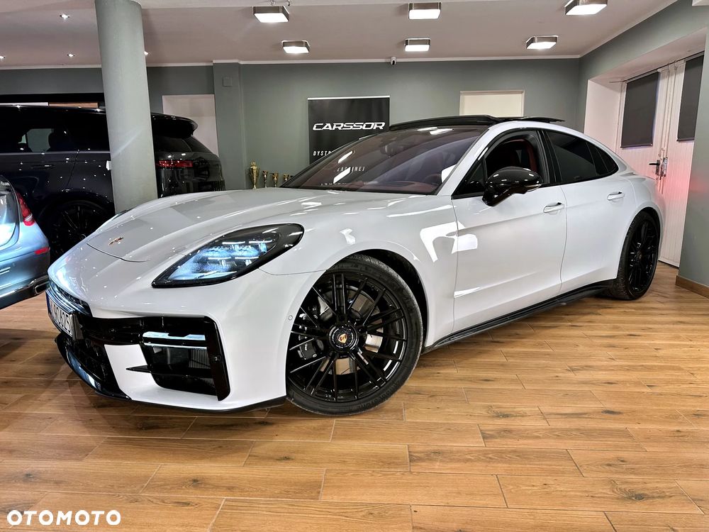 Porsche Panamera - 18