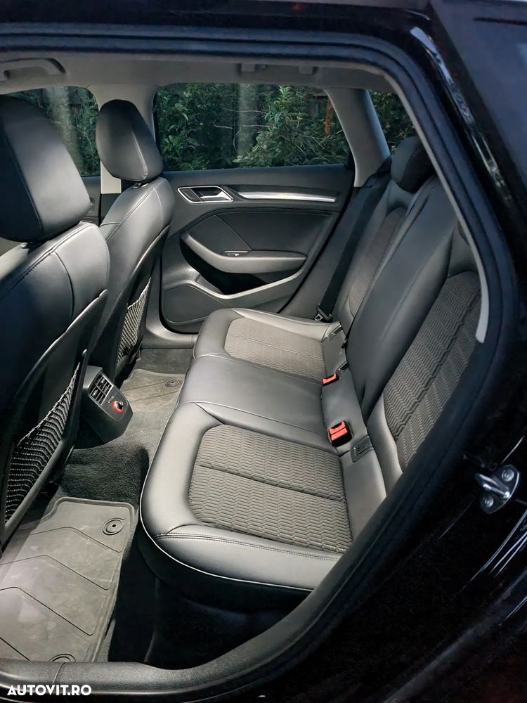 Audi A3 1.4 TFSI Attraction - 4