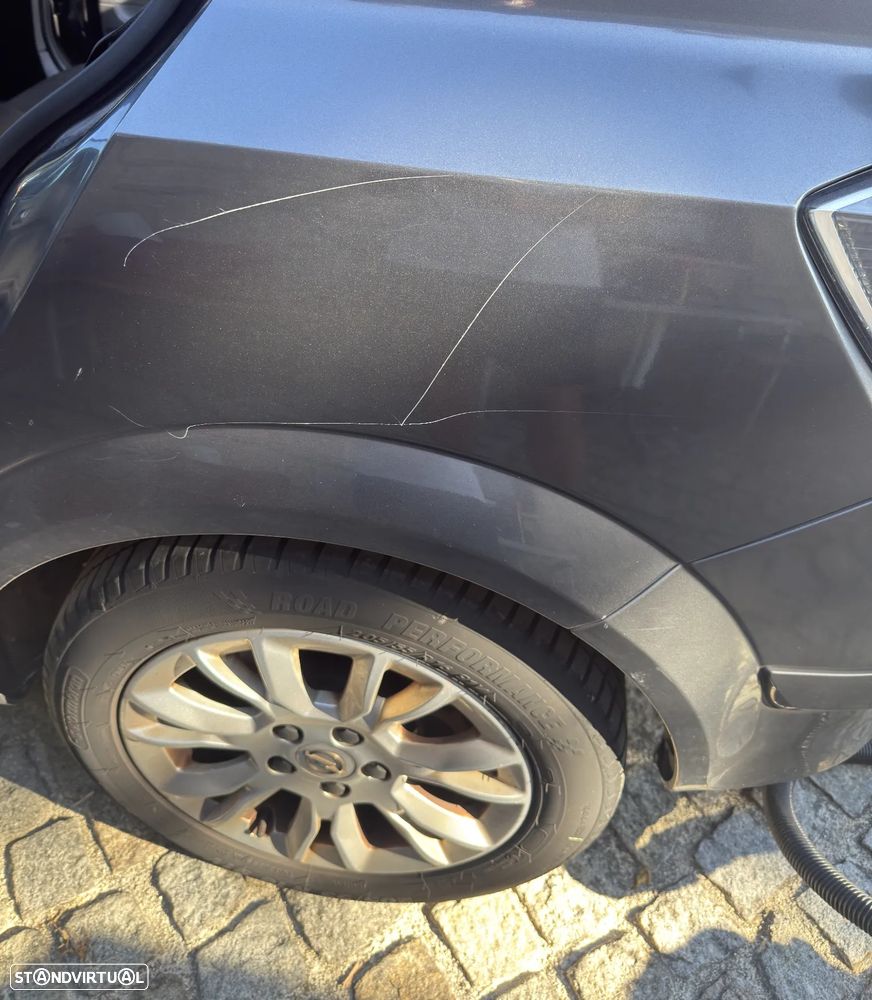 Opel Astra 1.7 CDTI Cosmo - 5
