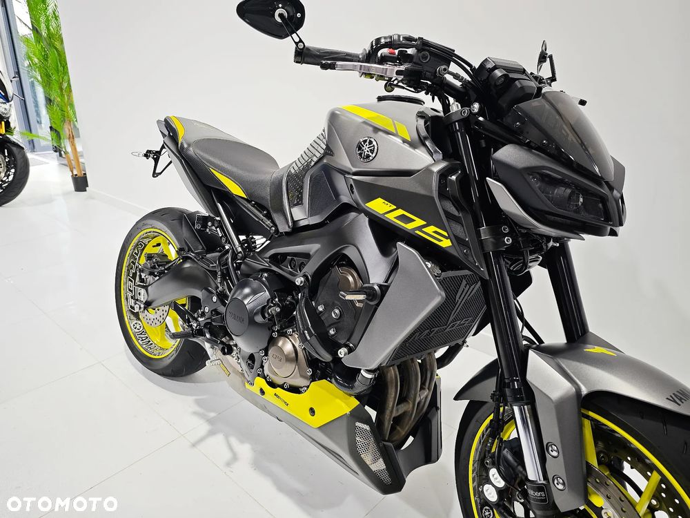 Yamaha MT - 3