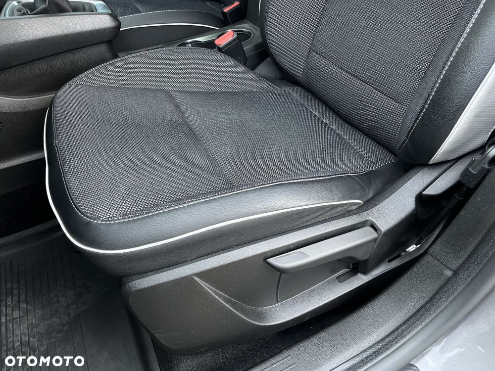 Renault Captur 1.0 TCe Techno - 12
