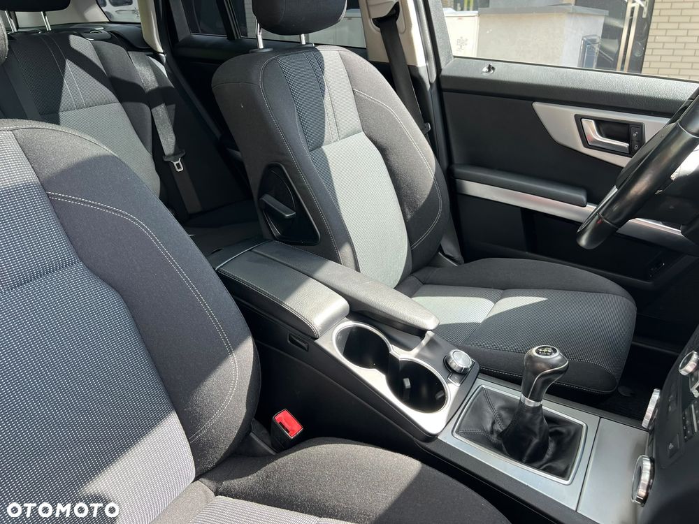 Mercedes-Benz GLK 220 CDI BlueEff - 24