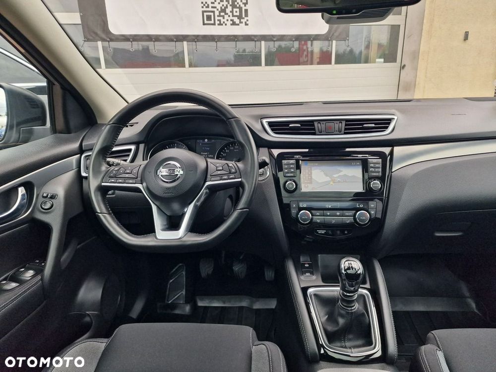 Nissan Qashqai 1.2 DIG-T N-Connecta EU6 - 19