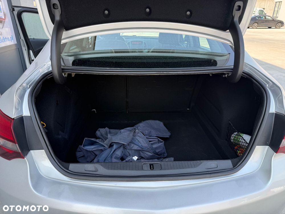 Opel Astra 1.6 Essentia EU6 - 29