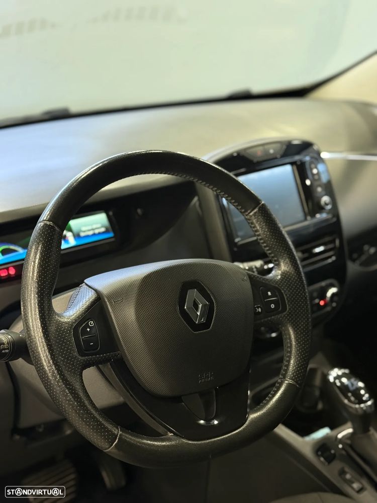 Renault Zoe - 8