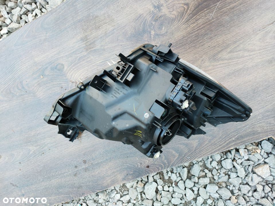 Lampa prawa lewa Mazda 2 14- - 4